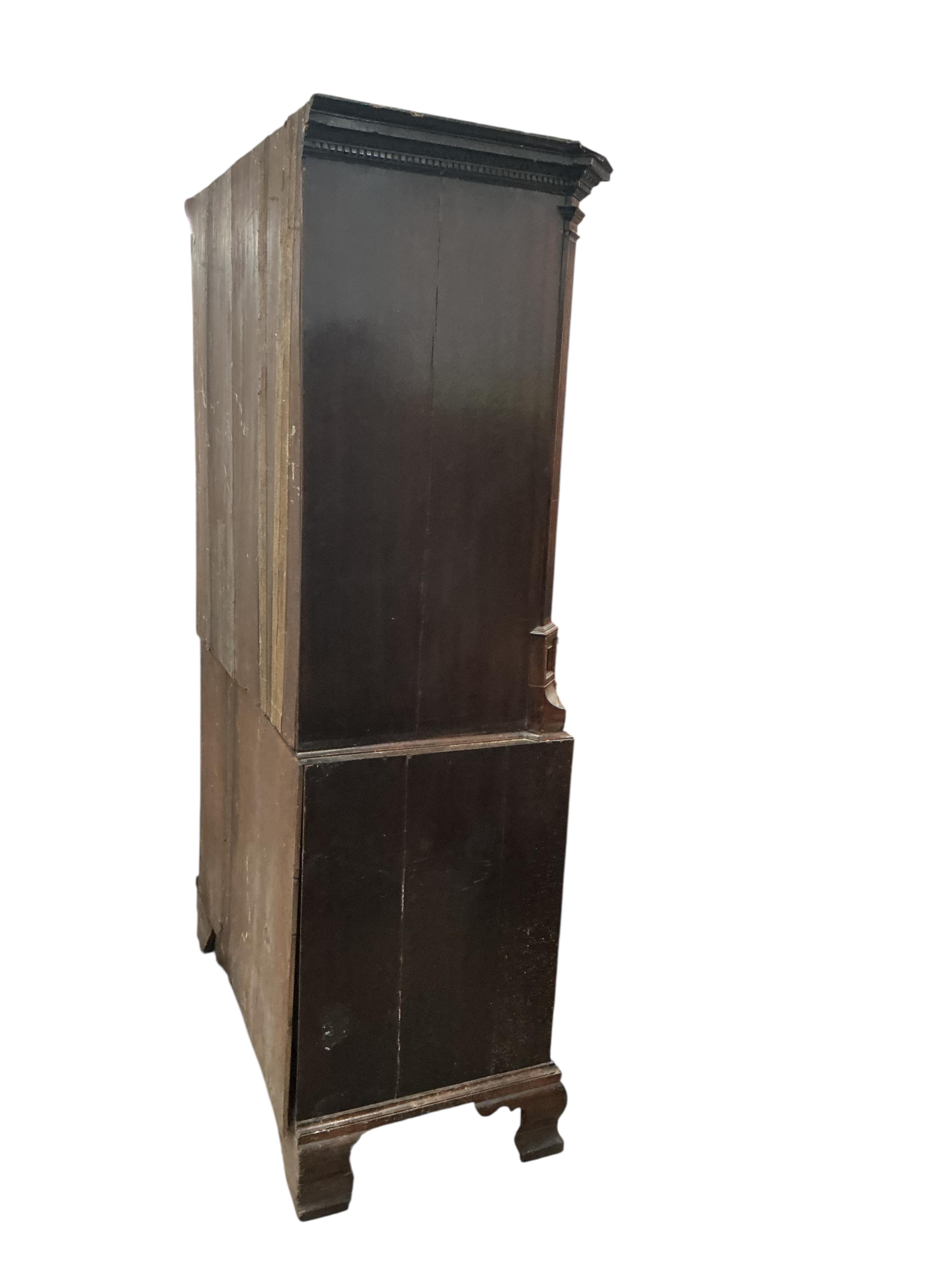 A George III mahogany chest on chest, width 115cm, depth 54cm, height 194cm